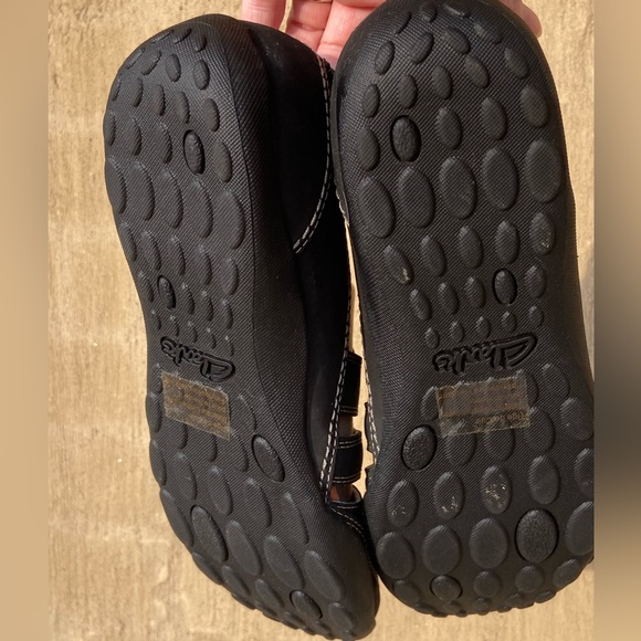 Clarks Women’s Black Haley Stork Nubuck/Leather Slipon loafer New Condition wbox - Picture 5 of 6